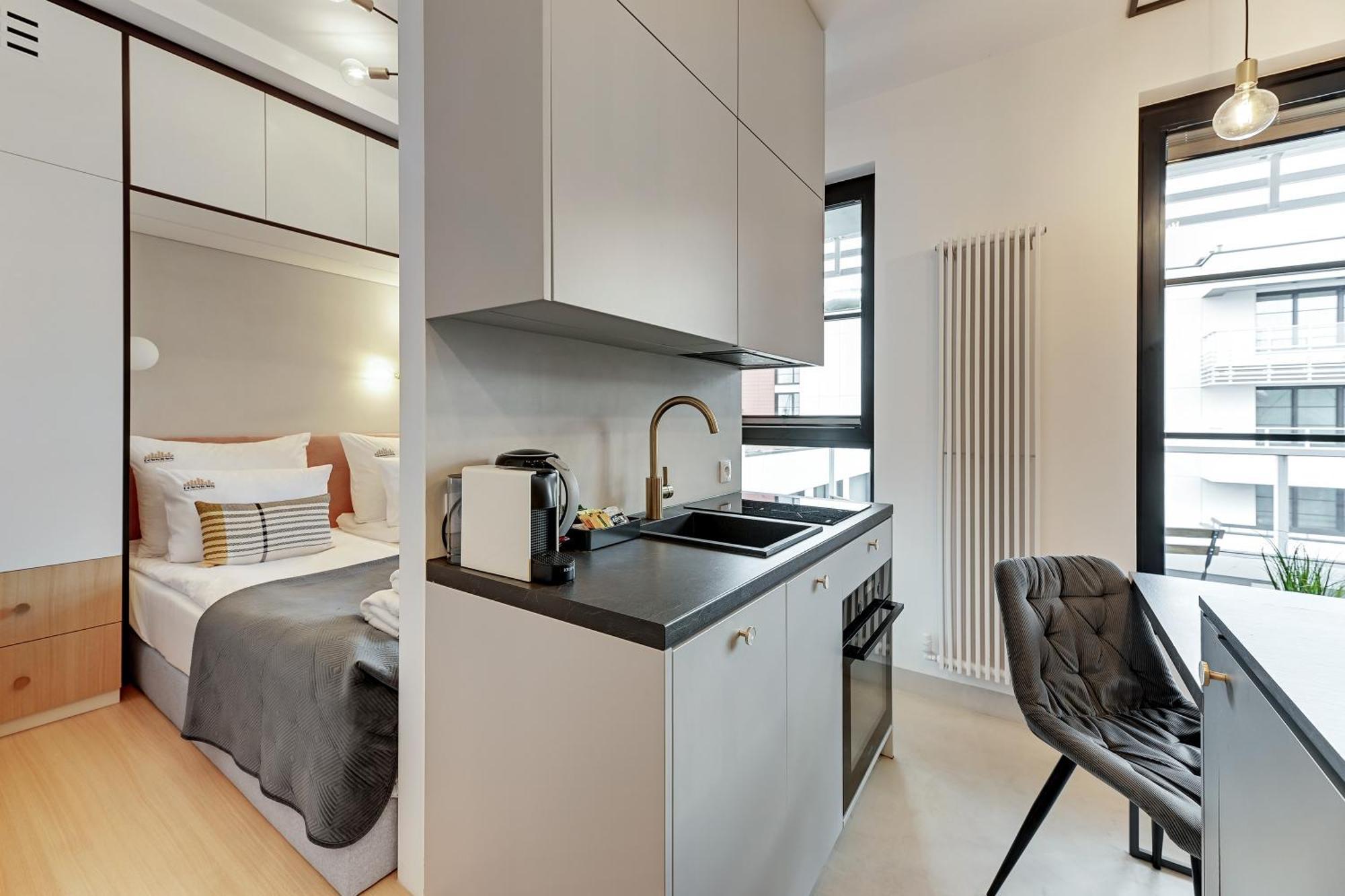 Doki Living - Foodhall & Parking By Downtown Apartments Gdańsk Buitenkant foto