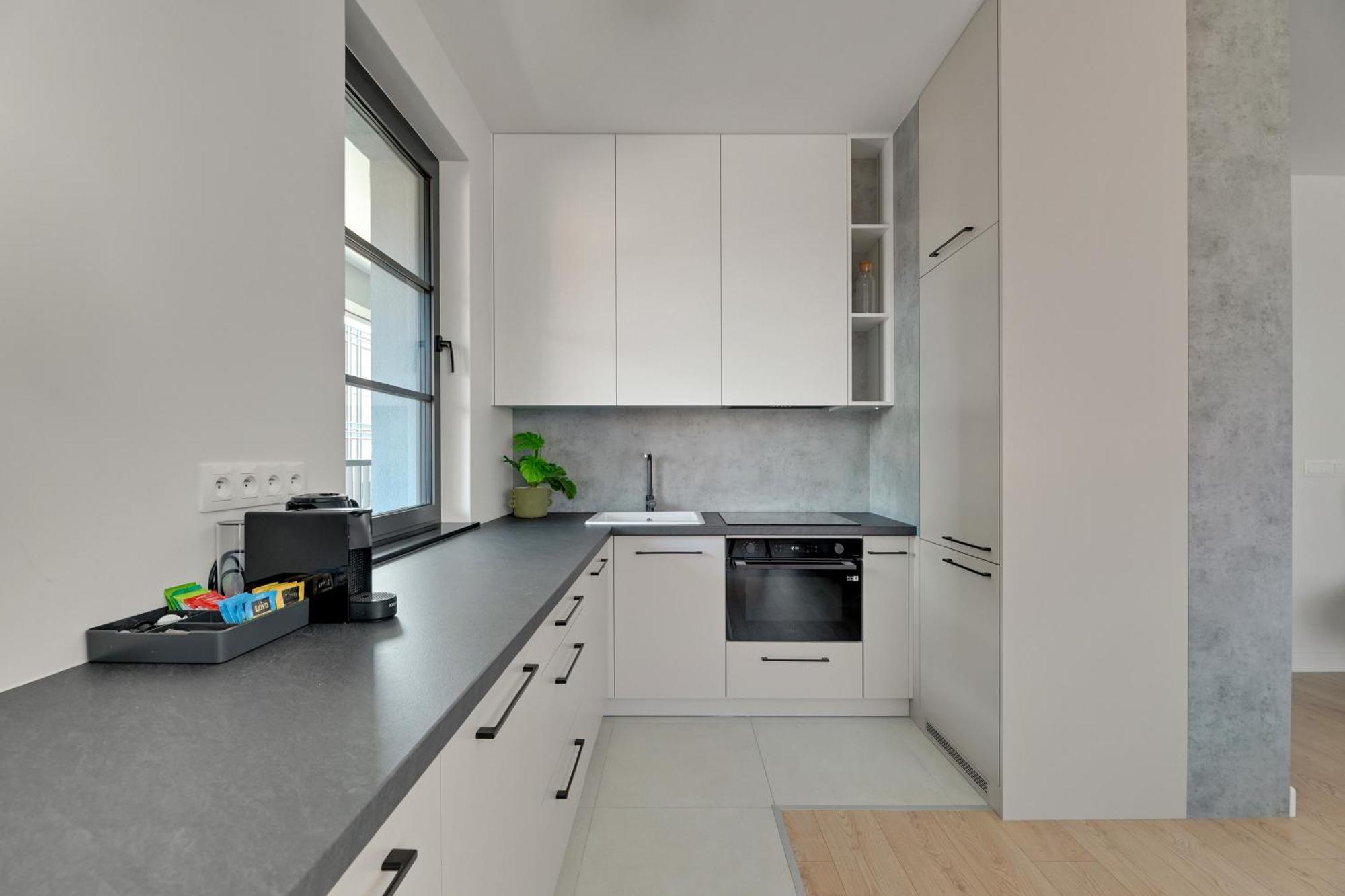 Doki Living - Foodhall & Parking By Downtown Apartments Gdańsk Buitenkant foto